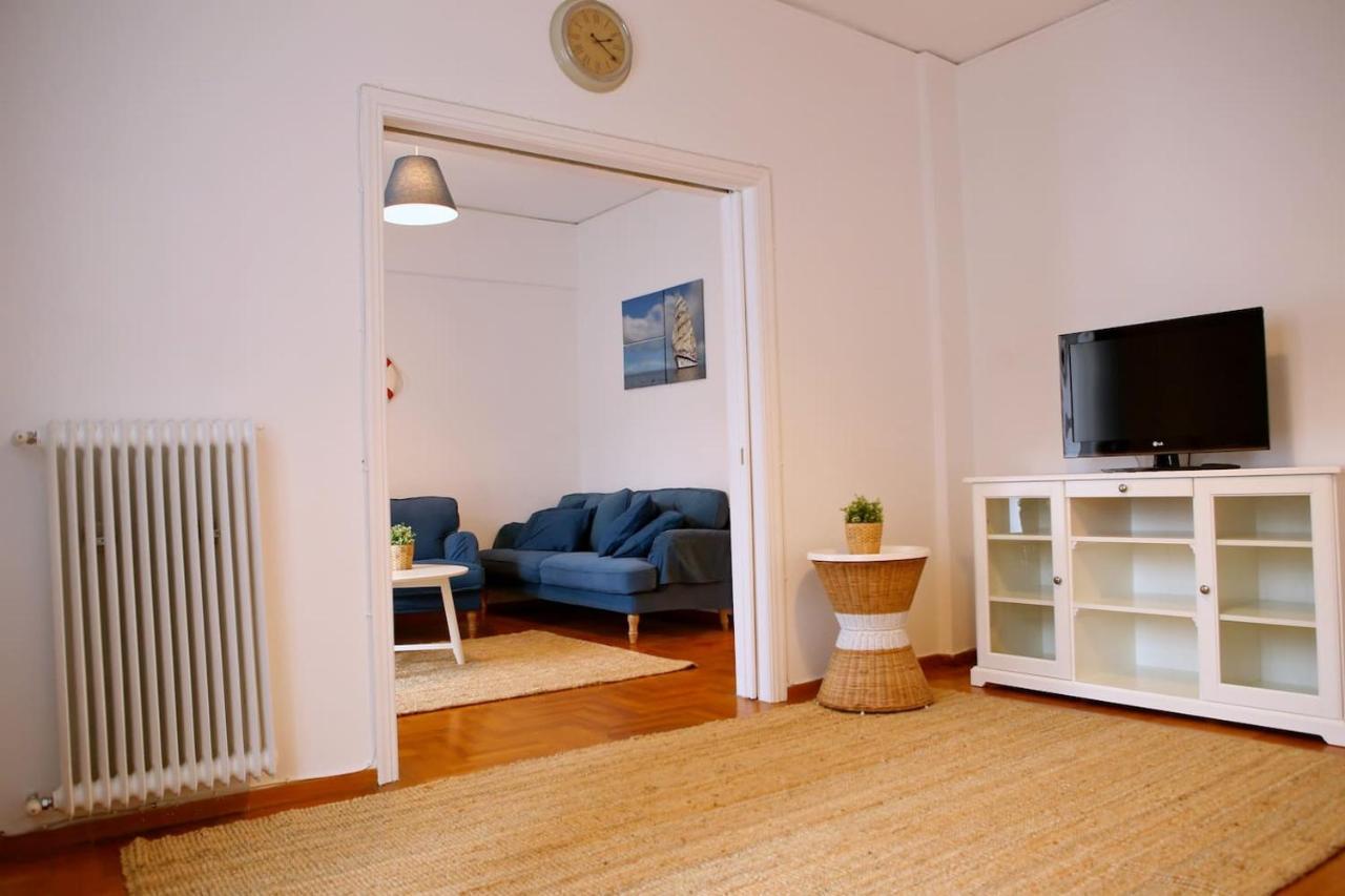 Old Town Apartment Next To Seafront Promenade ナフプリオ エクステリア 写真