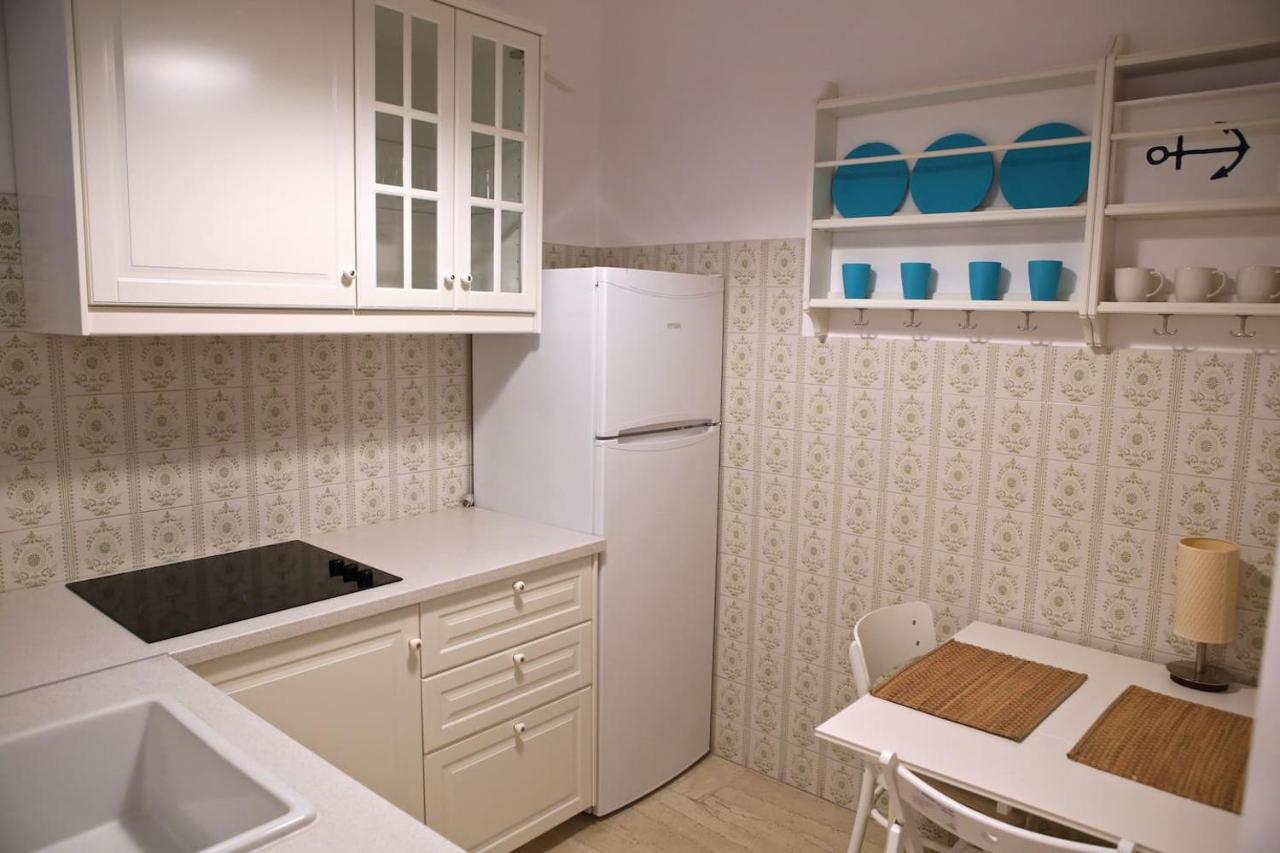 Old Town Apartment Next To Seafront Promenade ナフプリオ エクステリア 写真